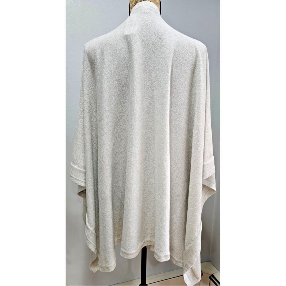 Brooks Brothers Open Front Shawl Cape Sweater Gray Silver Metallic OS, New - Picture 3 of 8